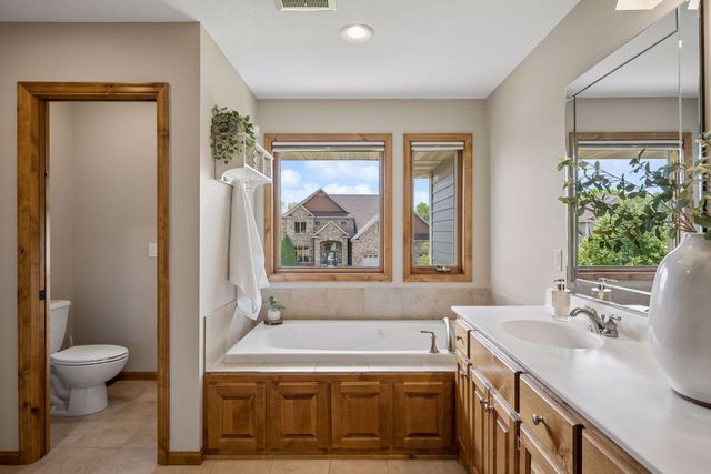 9858 Vagabond Lane N, Maple Grove, MN 55311