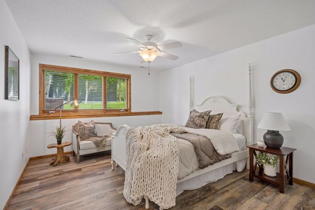 9858 Vagabond Lane N, Maple Grove, MN 55311