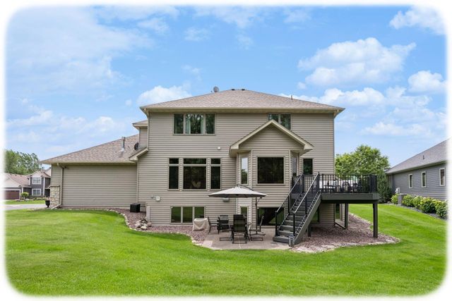 9858 Vagabond Lane N, Maple Grove, MN 55311