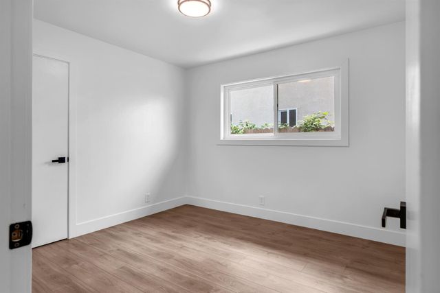 6788 9th Ave, Sacramento, CA 95820