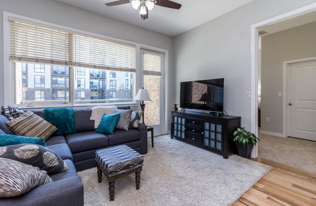 200 Manufacturers Road Apt 342, Chattanooga, TN 37405