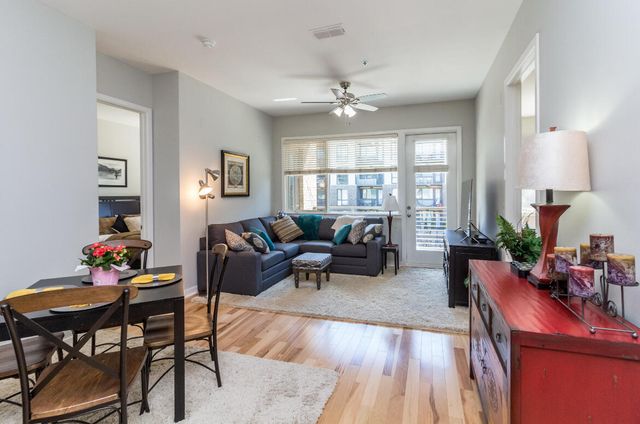 200 Manufacturers Road Apt 342, Chattanooga, TN 37405
