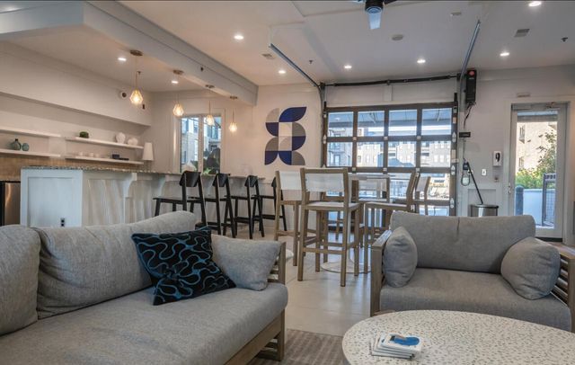 200 Manufacturers Road Apt 342, Chattanooga, TN 37405