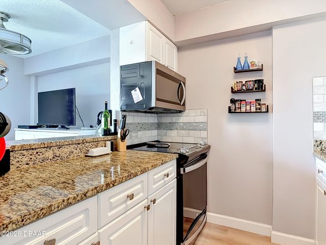145 N Halifax Ave Apt 702, Daytona Beach, FL 32118