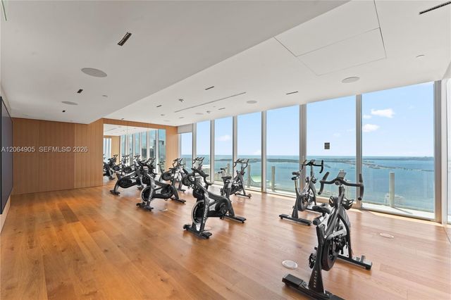 300 Biscayne Blvd Way 3507, Miami, FL 33131