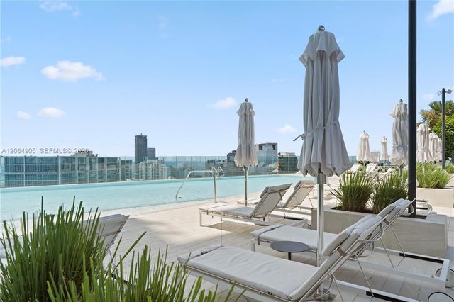 300 Biscayne Blvd Way 3507, Miami, FL 33131