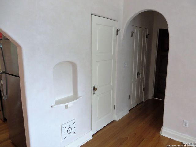 403 W Elsmere Pl Apt 4, San Antonio, TX 78212