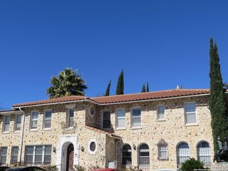 403 W Elsmere Pl Apt 4, San Antonio, TX 78212