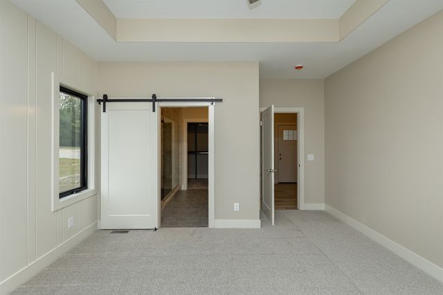 6633 River Bend Drive, Johnston, IA 50131