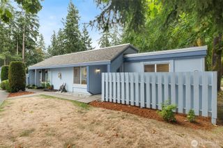 4300 NE Sunset Boulevard #L3, Renton, WA 98059