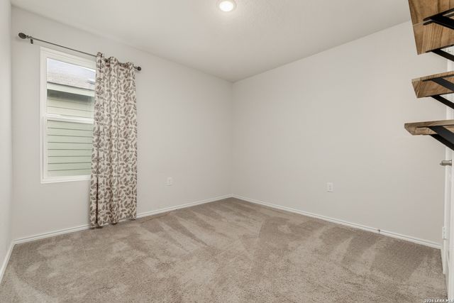 12923 LINKS BCH, San Antonio, TX 78221