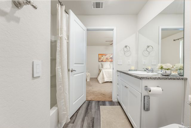 12923 LINKS BCH, San Antonio, TX 78221
