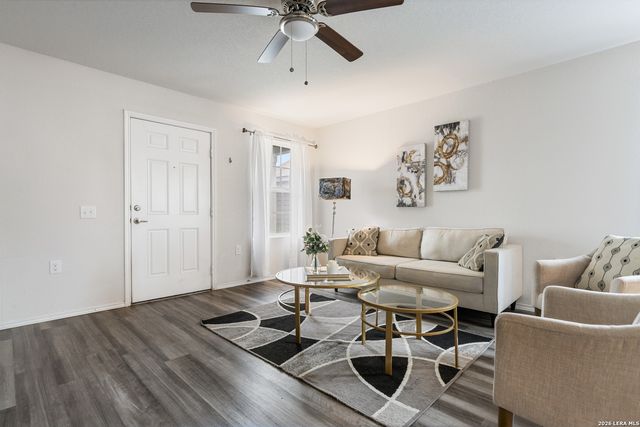 12923 LINKS BCH, San Antonio, TX 78221