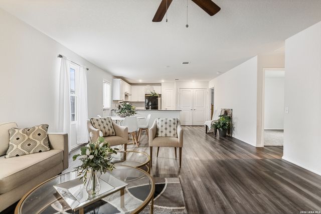12923 LINKS BCH, San Antonio, TX 78221