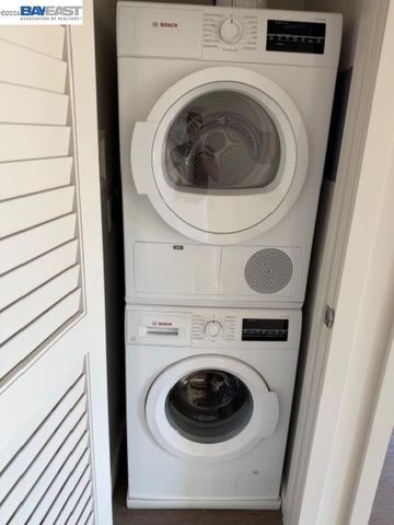 1238 Sutter St 505, San Francisco, CA 94109