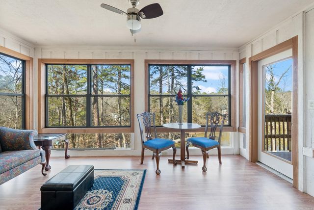 11 Acala Place, Hot Springs Village, AR 71909
