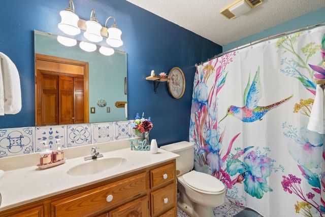 11 Acala Place, Hot Springs Village, AR 71909
