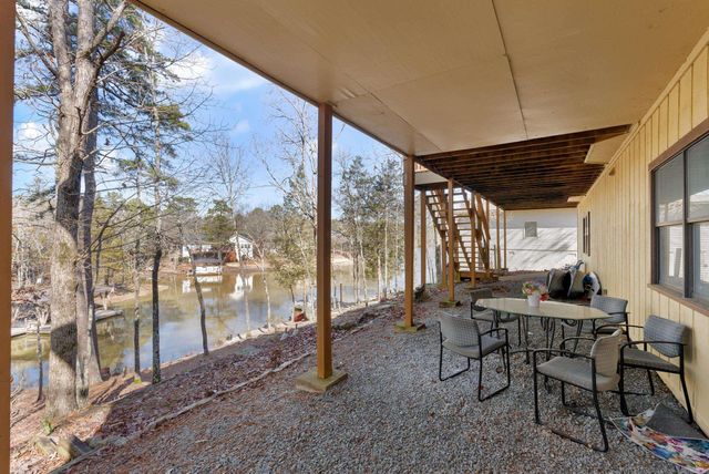 11 Acala Place, Hot Springs Village, AR 71909