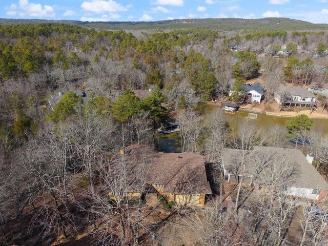 11 Acala Place, Hot Springs Village, AR 71909