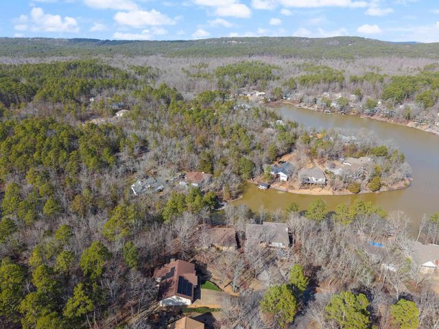 11 Acala Place, Hot Springs Village, AR 71909