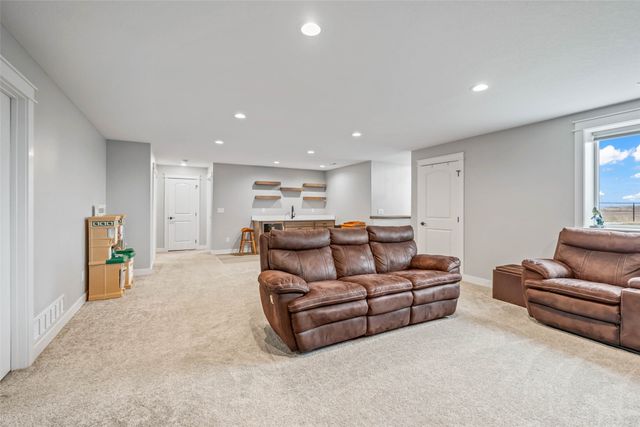 310 Cedar Drive, Gilbert, IA 50105