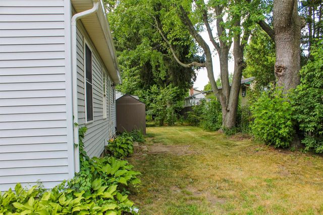 163 Pleasant Avenue, Burlington, VT 05401