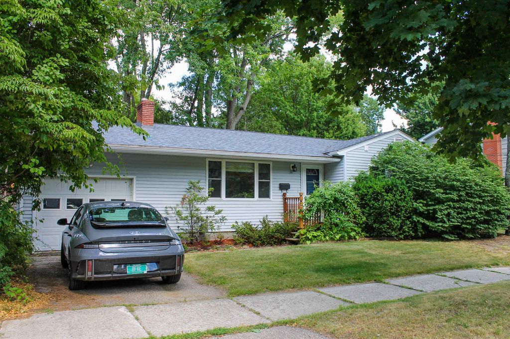 163 Pleasant Avenue, Burlington, VT 05401