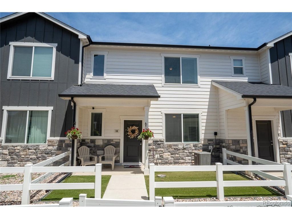 1353 Reynolds St 9B, Fort Lupton, CO 80621
