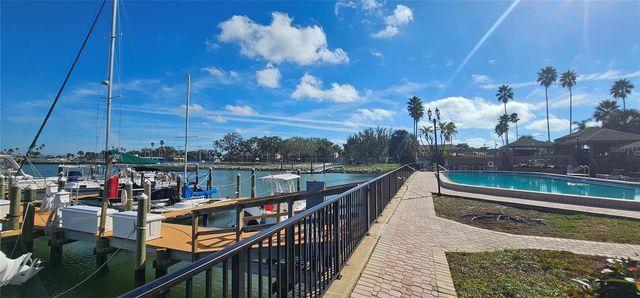 10355 PARADISE BOULEVARD 710, Treasure Island, FL 33706