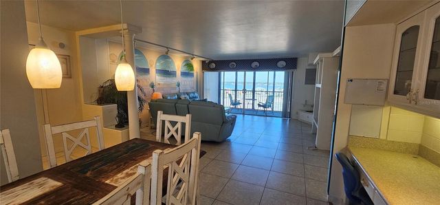 10355 PARADISE BOULEVARD 710, Treasure Island, FL 33706