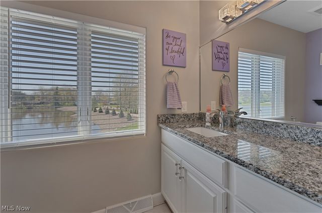2900 Whispering Pines Drive, Canfield, OH 44406