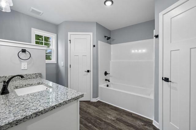 102 Hills St, Woodbury, TN 37190