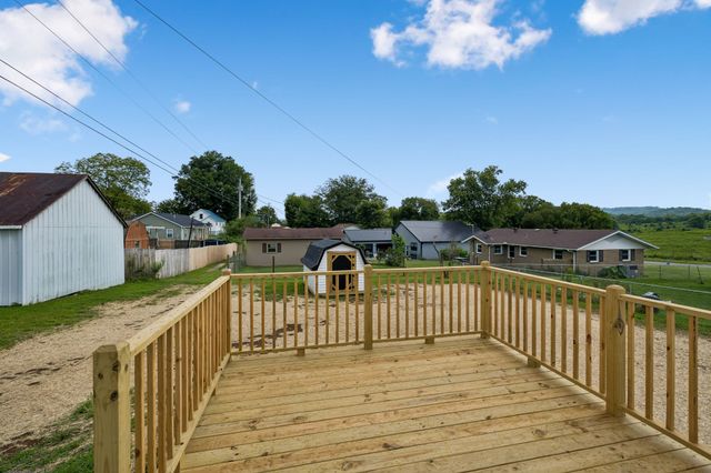102 Hills St, Woodbury, TN 37190