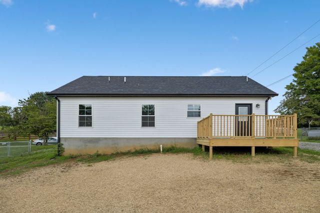 102 Hills St, Woodbury, TN 37190