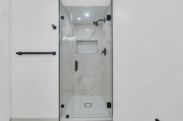 400 Crestwood Court N 420, Royal Palm Beach, FL 33411