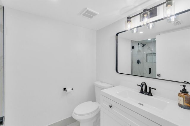 400 Crestwood Court N 420, Royal Palm Beach, FL 33411