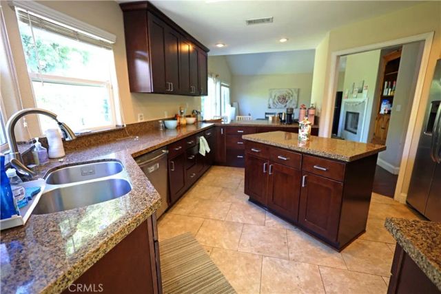 365 N Magnolia, Orange, CA 92866