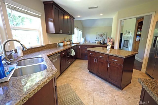365 N Magnolia, Orange, CA 92866