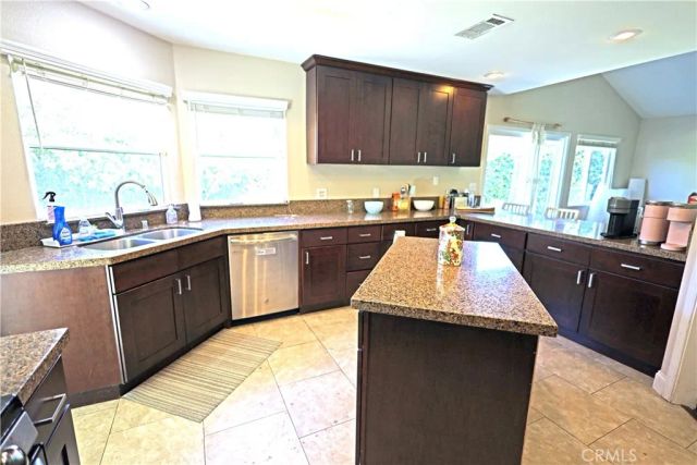 365 N Magnolia, Orange, CA 92866