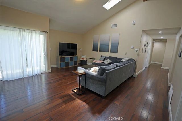 365 N Magnolia, Orange, CA 92866