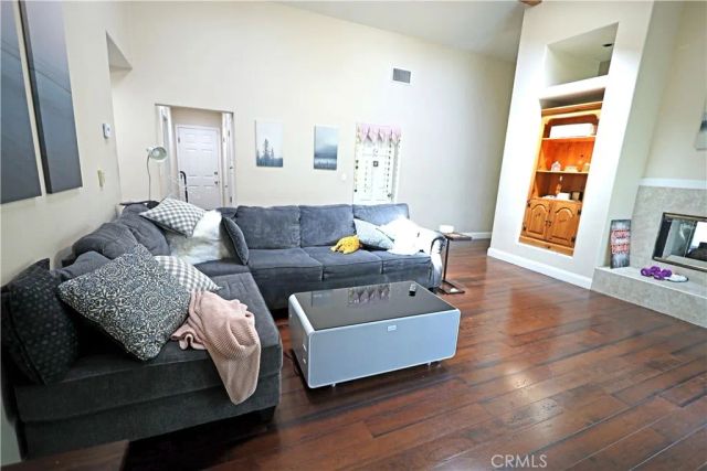 365 N Magnolia, Orange, CA 92866