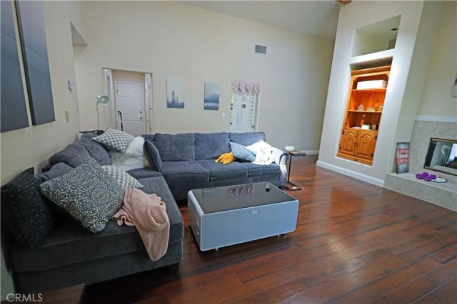 365 N Magnolia, Orange, CA 92866