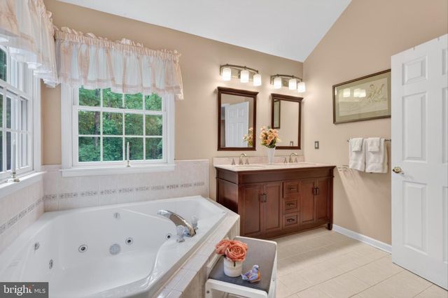 42 WILD LAUREL CT, Elkton, MD 21921
