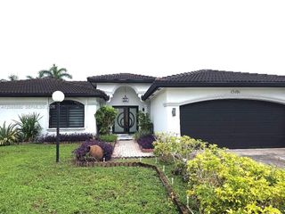15101 SW 180th Terrace, Miami, FL 33187