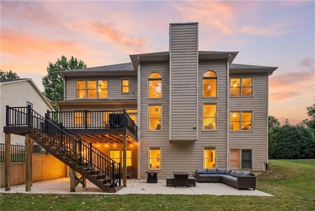 1753 Country Wood Drive, Hoschton, GA 30548