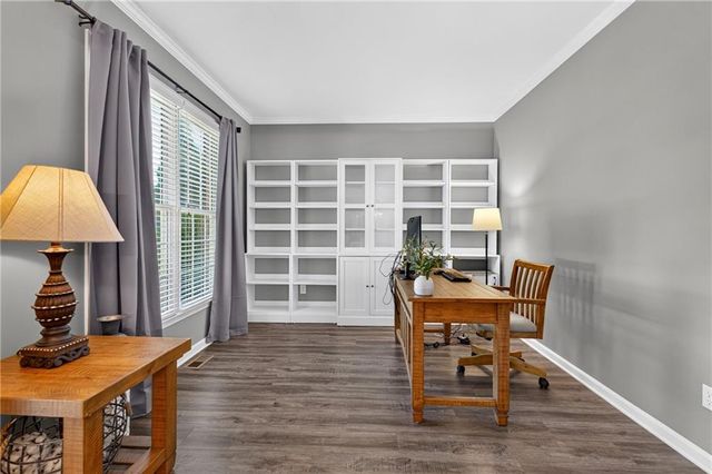 1753 Country Wood Drive, Hoschton, GA 30548