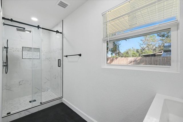 2415 SUTTON ROAD, Lakeland, FL 33810