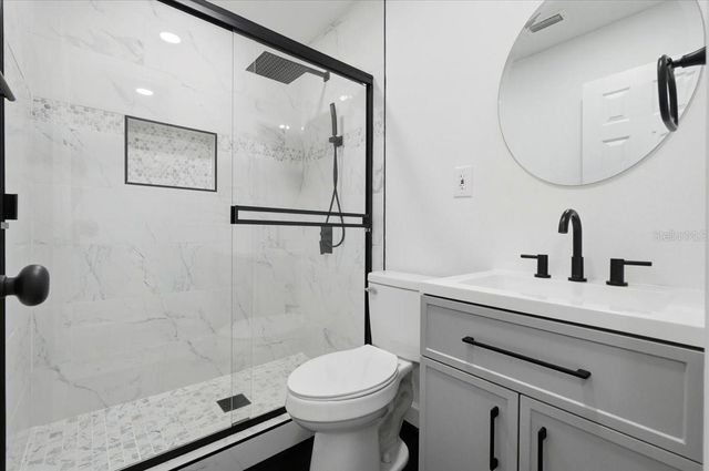 2415 SUTTON ROAD, Lakeland, FL 33810