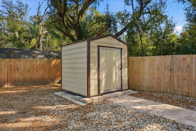 2415 SUTTON ROAD, Lakeland, FL 33810