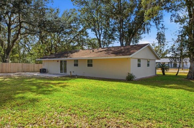 2415 SUTTON ROAD, Lakeland, FL 33810